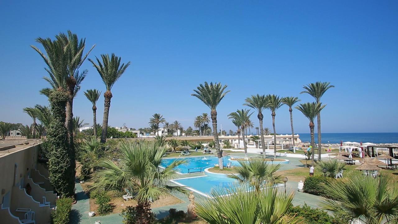 Hotel Les Palmiers Monasztir Kültér fotó