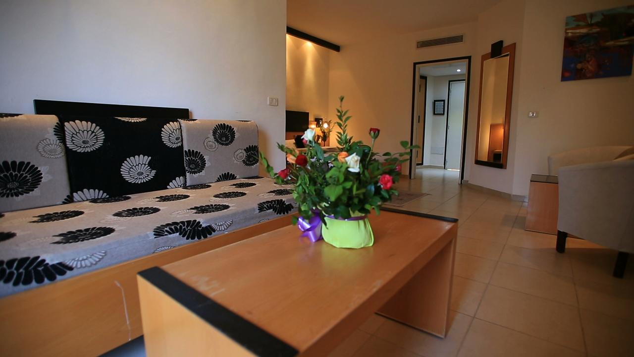 Hotel Les Palmiers Monasztir Kültér fotó