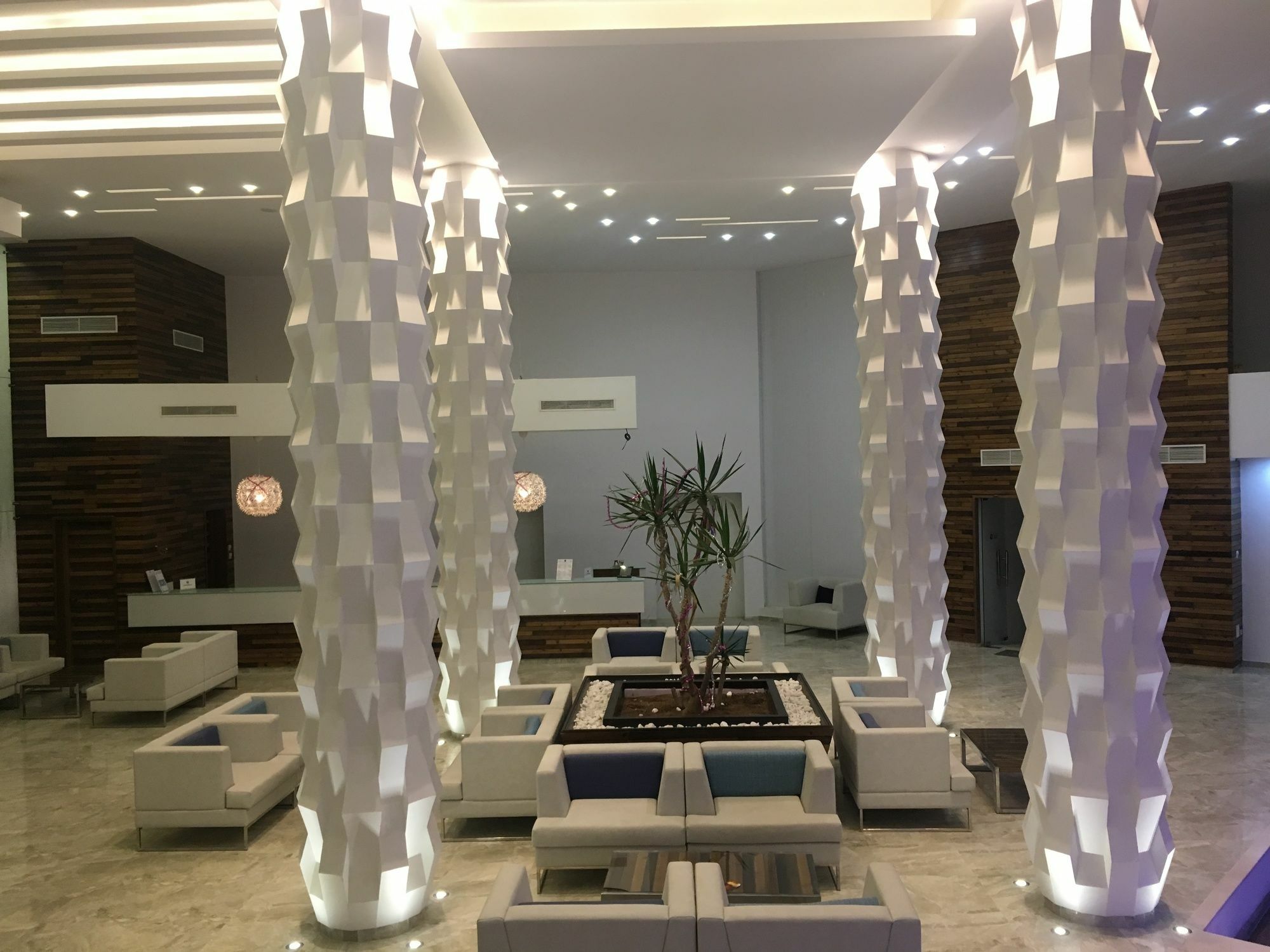 Hotel Les Palmiers Monasztir Kültér fotó